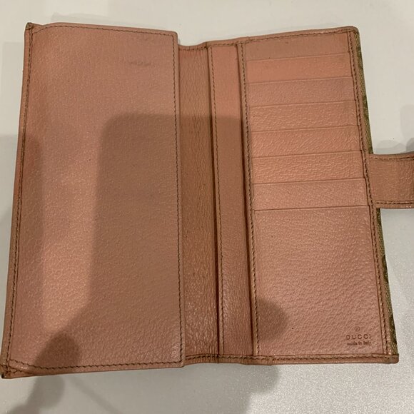 Gucci Beige GG Canvas Long Wallet Sku#84184 (Gently used, snap loose) - Picture 7 of 12
